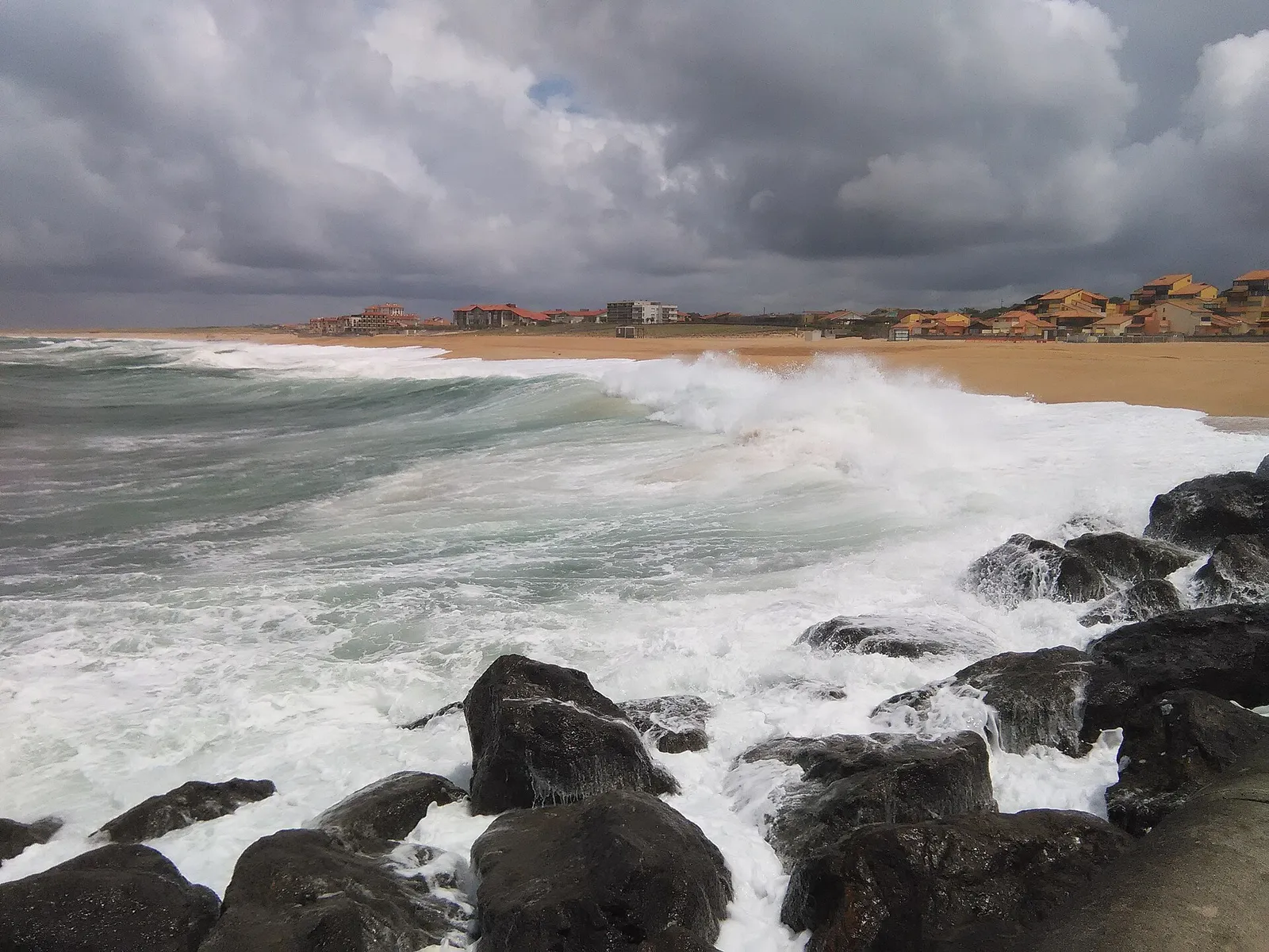 La plage Notre-Dame de Soorts-Hossegor et ses dunes, entre lac marin et océan