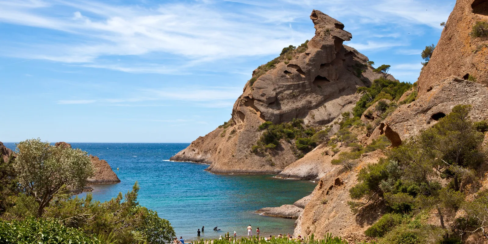 La calanque de Figuerolles et son rocher, à La Ciotat
