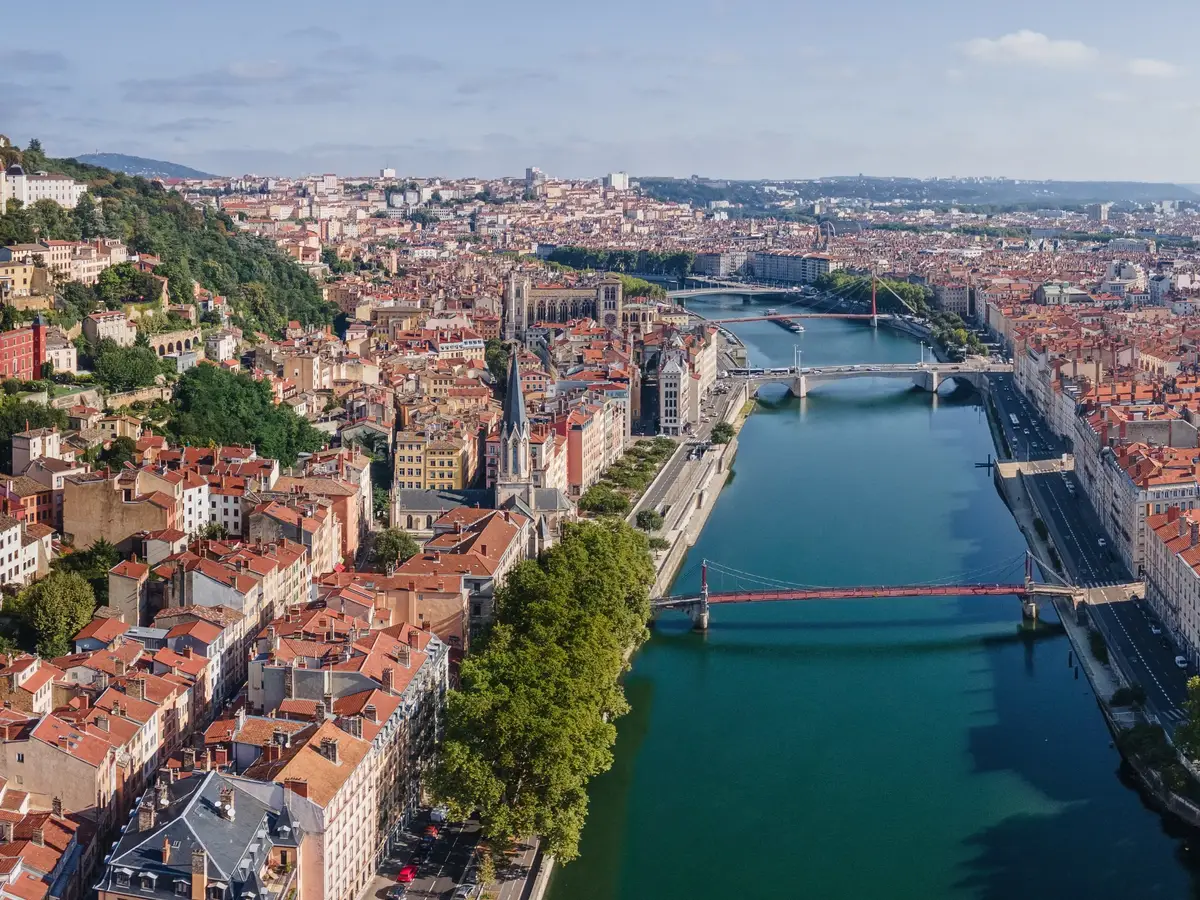 Lyon et ses quais vus de la basilique de Fourvière
