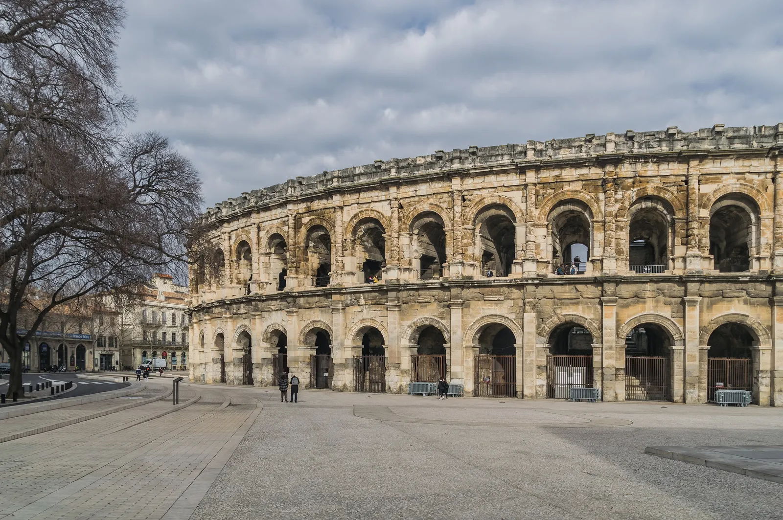 Les arènes de Nîmes, l’amphithéâtre romain au cœur de la ville
