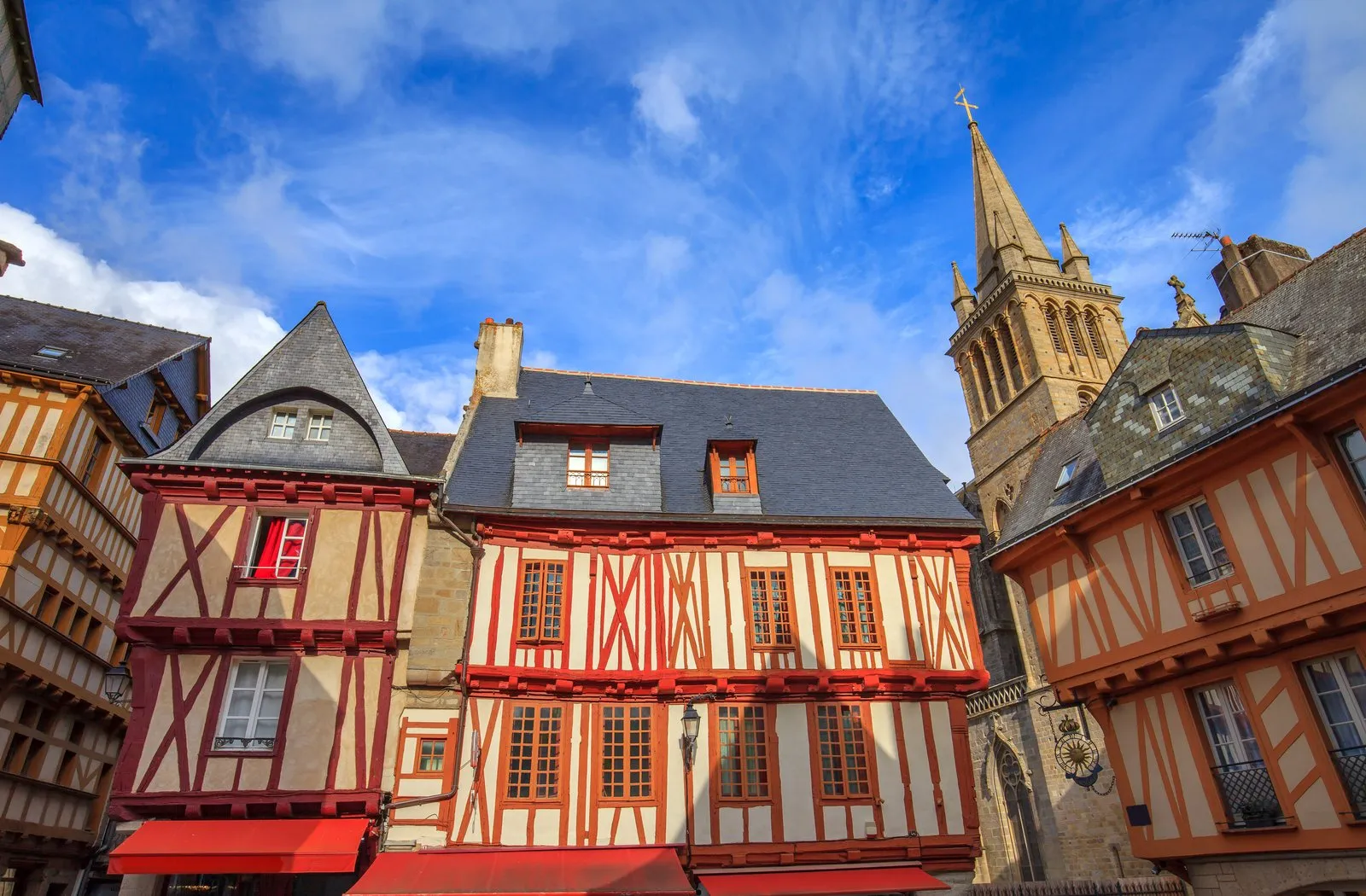 The half-timbered houses of Place Henri-IV and Saint-Pierre cathedral in Vannes