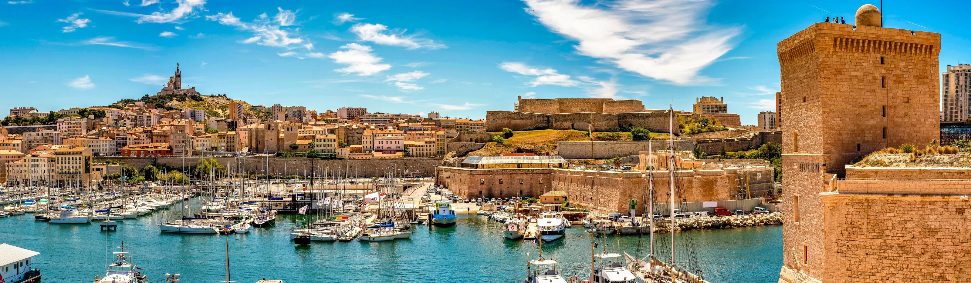 Le Vieux-Port de Marseille, le fort Saint-Jean et Notre-Dame de la Garde