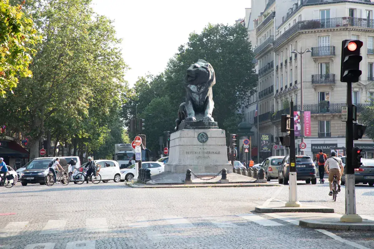 Lion de Belfort place Denfert-Rochereau dans le 14e arrondissement