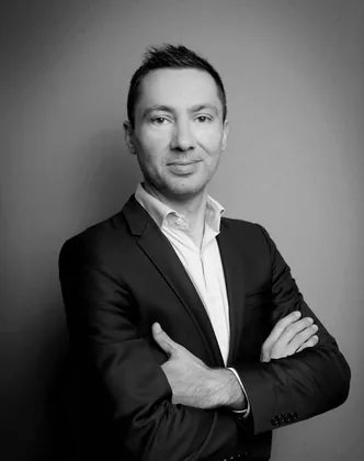 Tony Azevedo, chasseur d'appartement à Paris chez Home Select